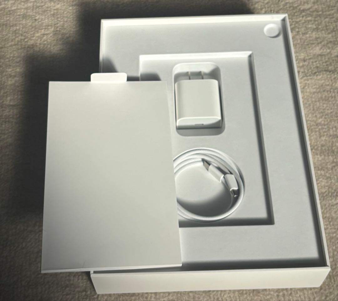 iPad AIR 5世代 デモ機 WiFi 64GB