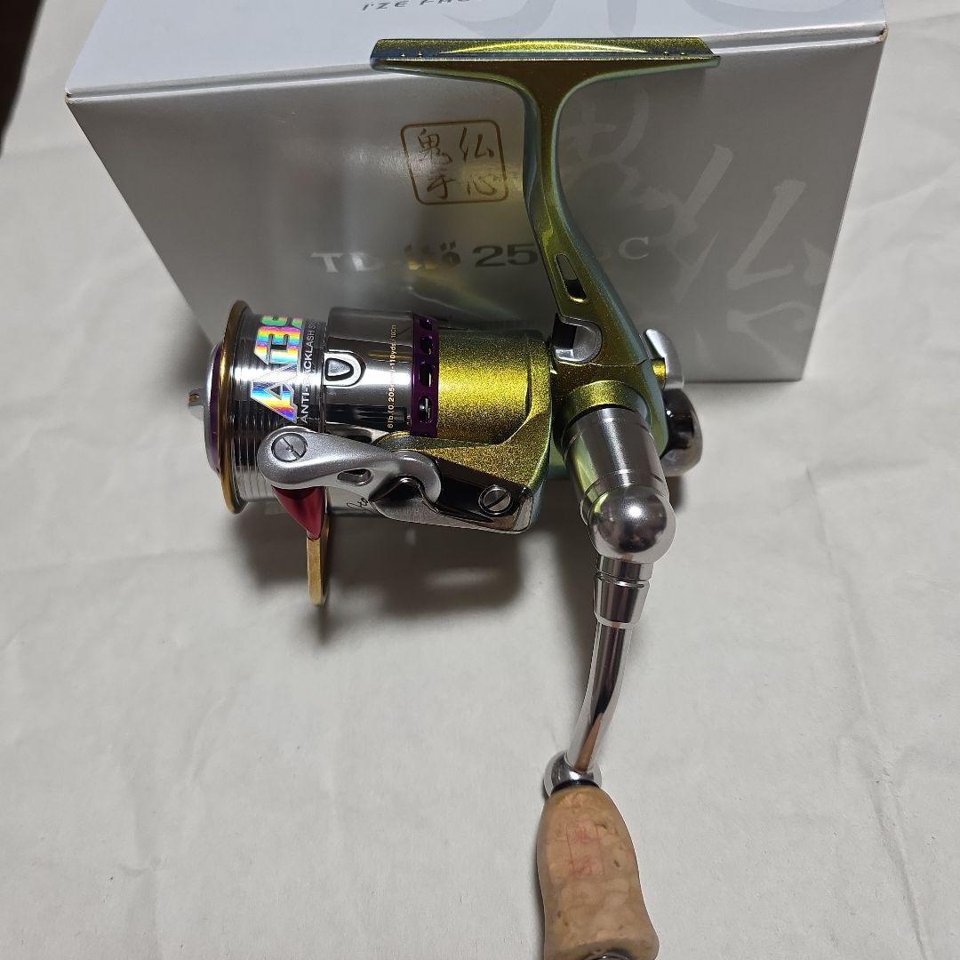 TD-ito 2506C スピニングリール
