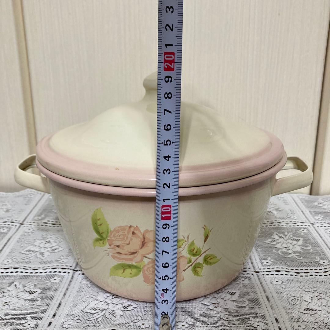 イマン　ダイアナローズ　アンティークキャセロール