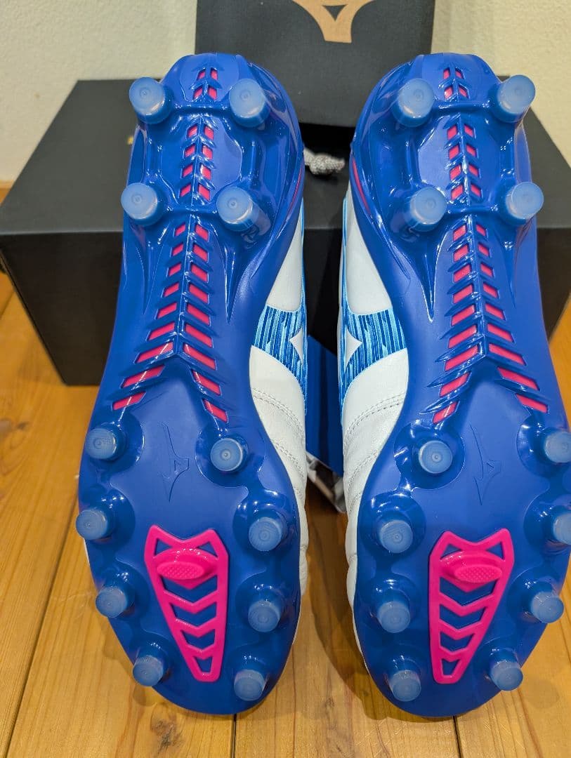 ミズノ モレリアネオ4 アーバン・エレクトリック・パック　26センチ