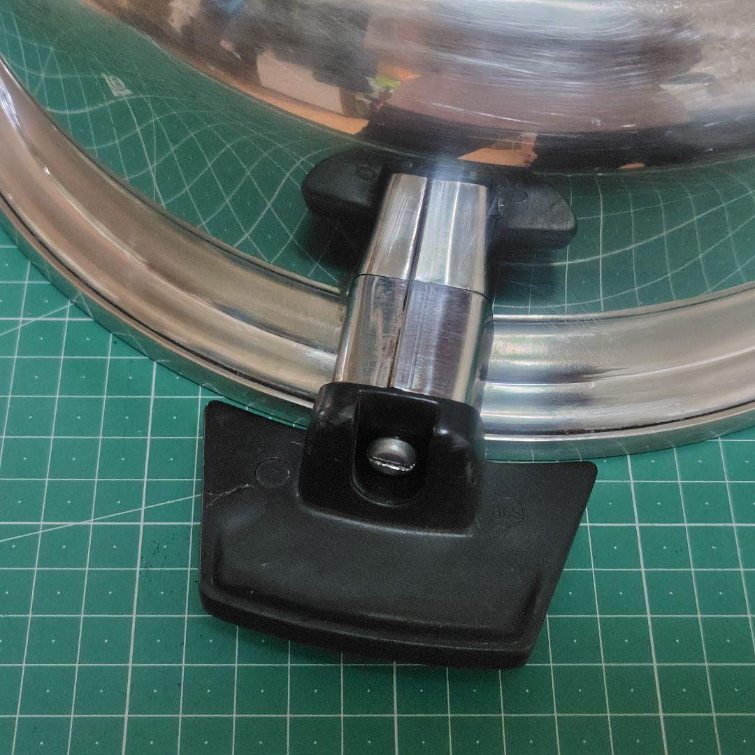 【ロイヤルクィーン パーラメント】ステンレス両手鍋 内径28㌢