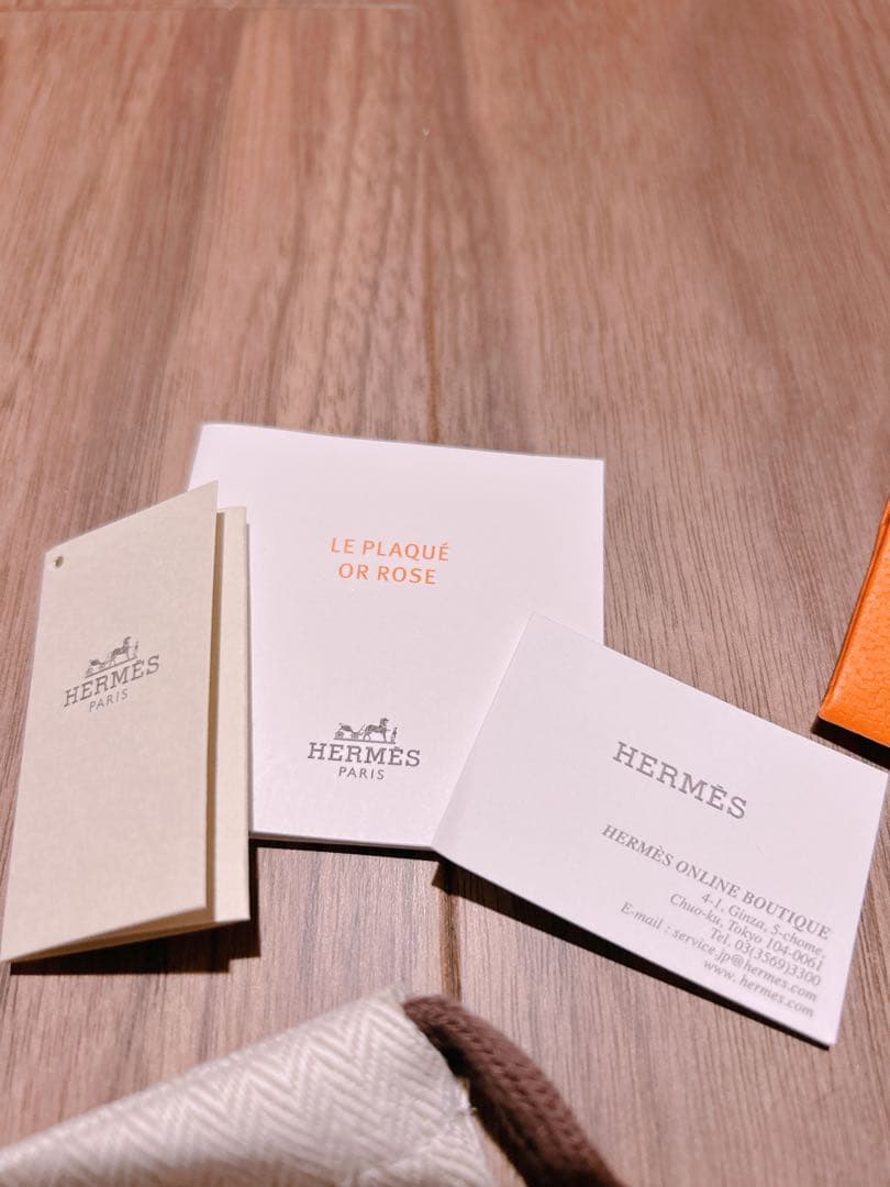 エルメス ポップH ピアス レディース ホワイト ゴールド 片耳　美品