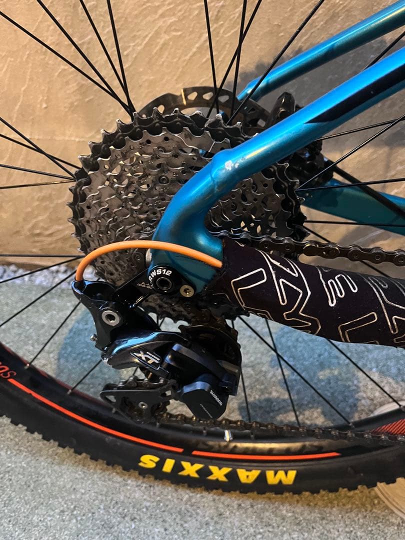 自転車本体 2018 SCOTT Scale 720 plus