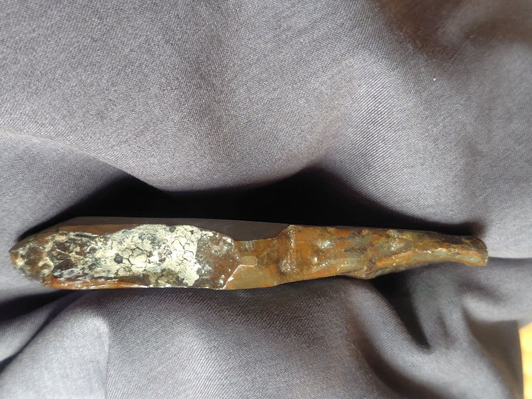 アンモライト　　　鉱物　宝石　化石　アンモナイト　原石