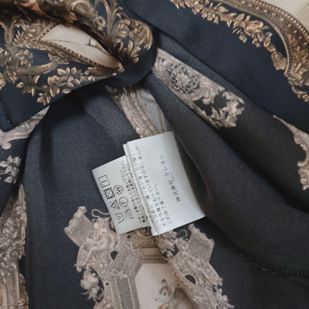 &ellecy ネコフレームシャツ　長袖　ブラック