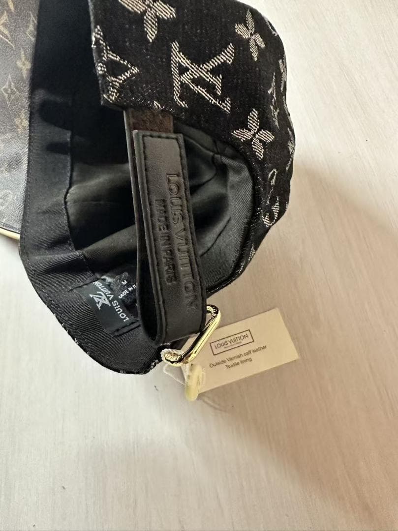 ルイ・ヴィトン モノグラム ツートーン キャップ