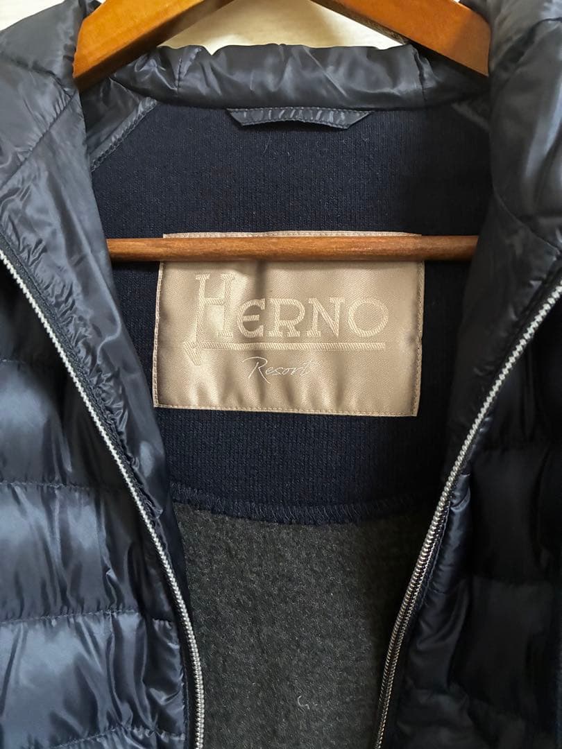 ★ほぼ新品同様/HERNO RESORTヘルノ/ハイブリッドダウン46Mネイビー