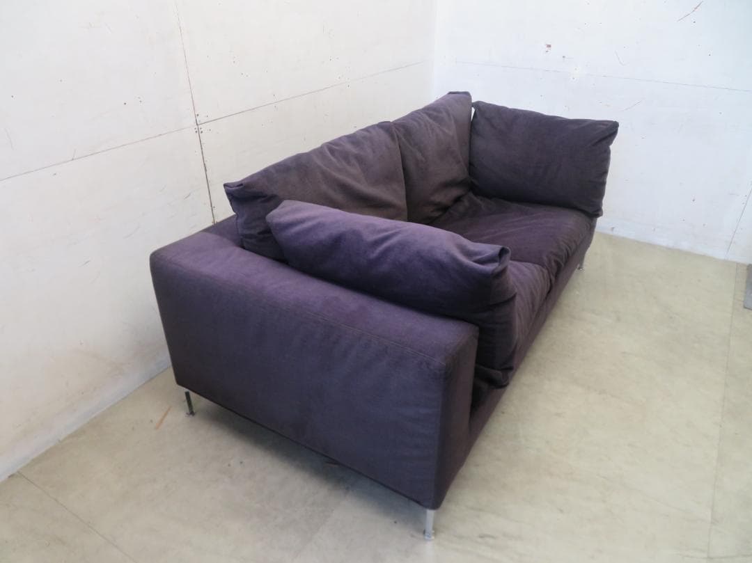 美品■カッシーナ■BOX2人掛けワイドソファ■名作■フェザー■ナス紺■69.6万