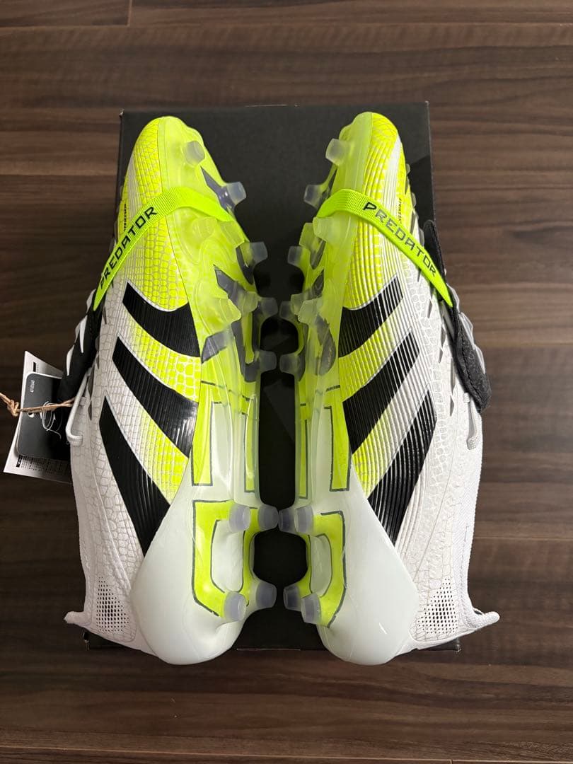 い*わ様 新品　adidasプレデターエリートFT AG 26cm
