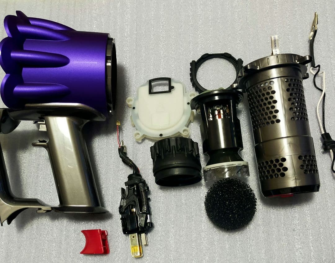 ダイソン Digital slim SV18 【分解・洗浄】毛絡み防止、スタンド