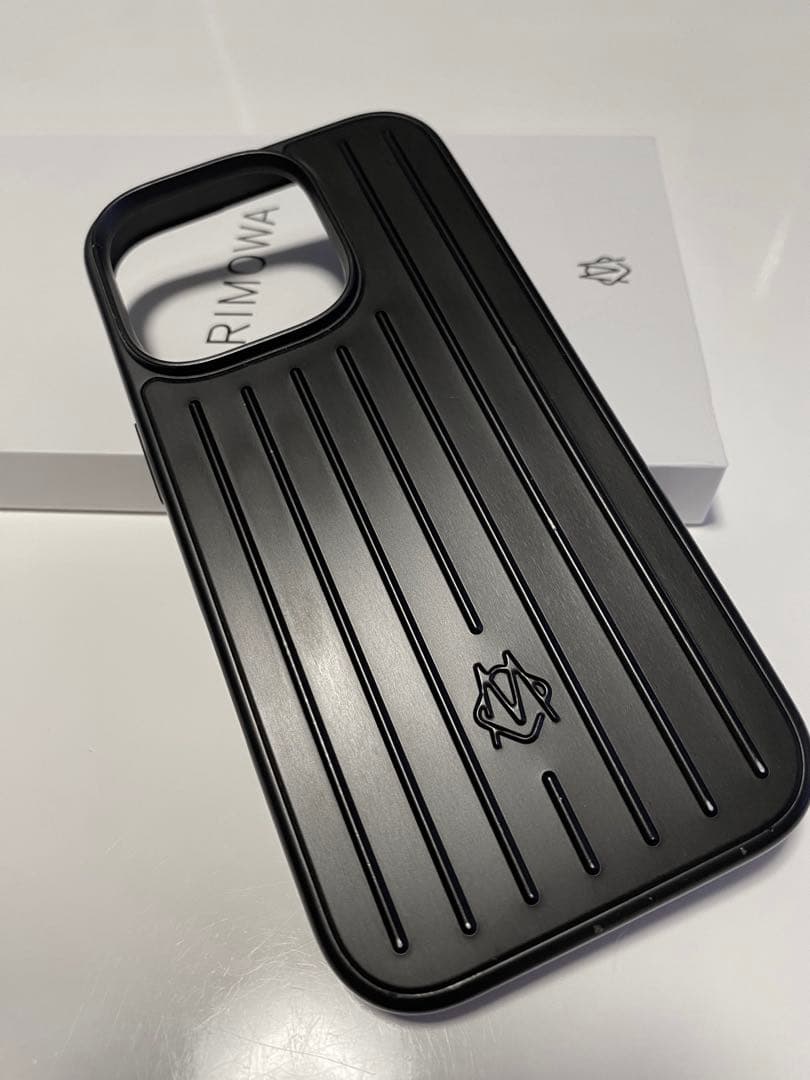 RIMOWA iPhone 16pro ケース ブラック