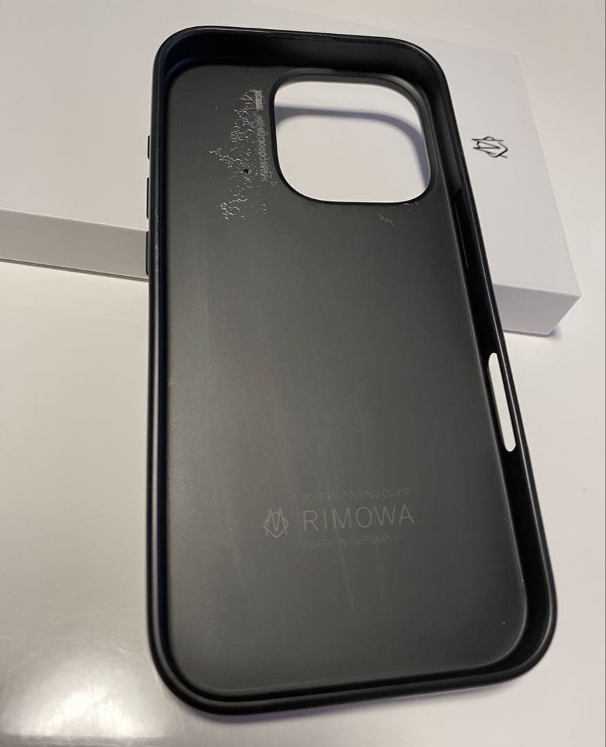 RIMOWA iPhone 16pro ケース ブラック
