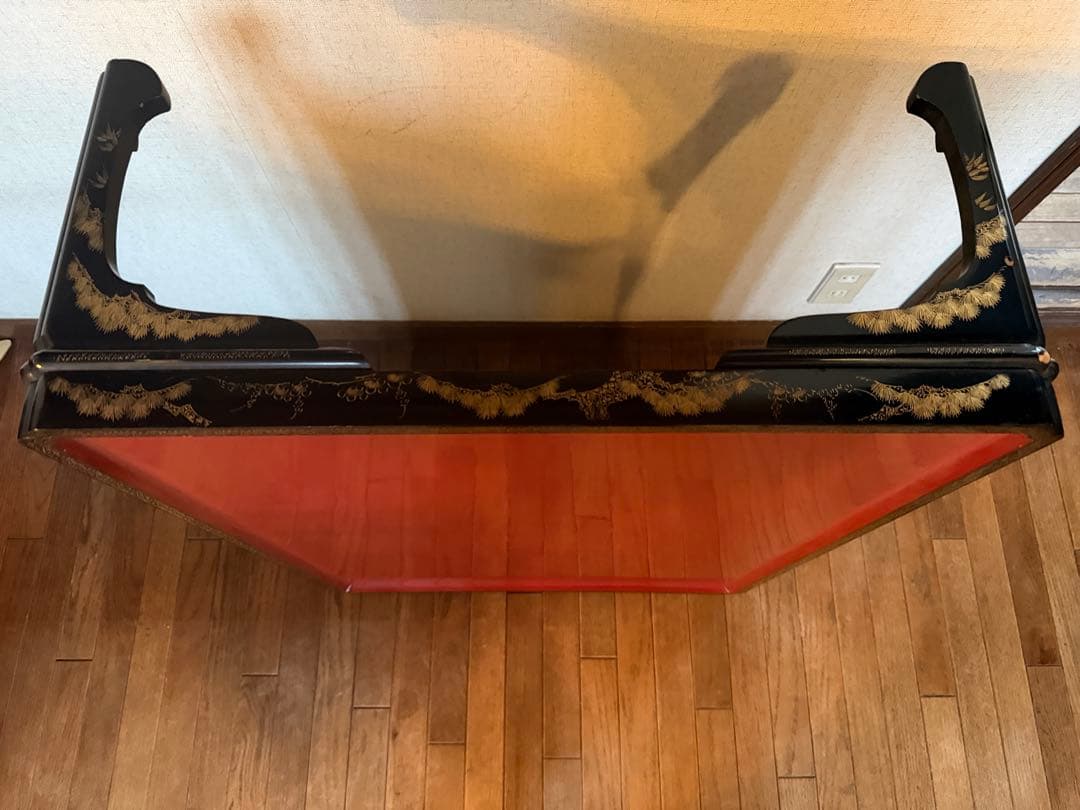 巨匠作品　豪華うるし塗？芸術美術　骨董　アンティーク　金？　うるし？座卓テーブル