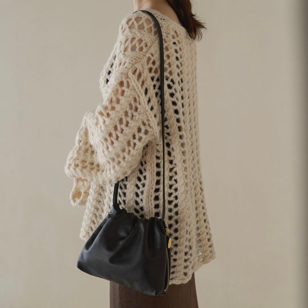 gemeil russet レザーワンハンドルミニショルダーバッグ　黒