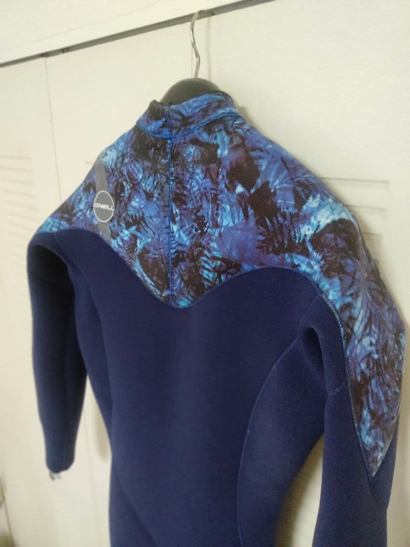 ★サーフ★ONEILLフルスーツ3㍉!★