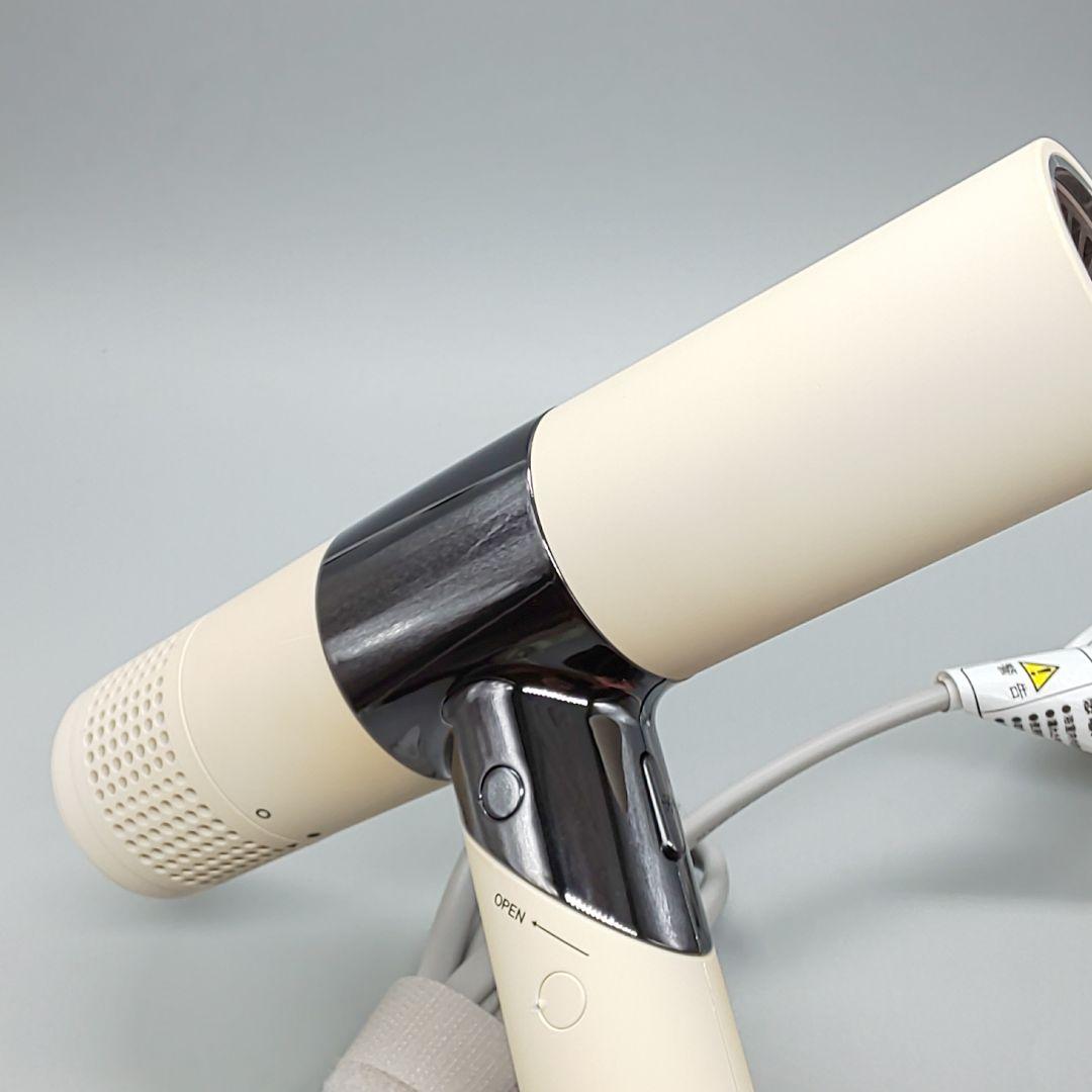 絹女　キヌジョ　KINUJO 大風量マイナスイオン ドライヤー《正規品》980