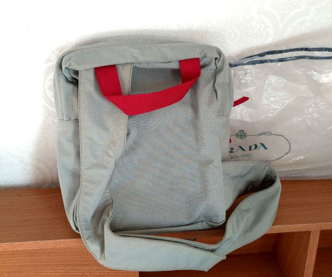 PRADA プラダスポーツ ワンショルダー ボディバッグ グレー