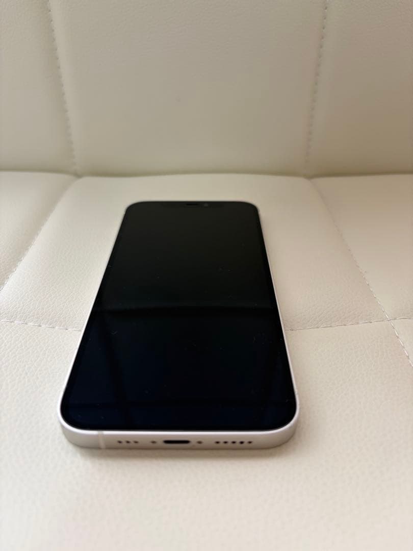 Apple iPhone 12 ホワイト