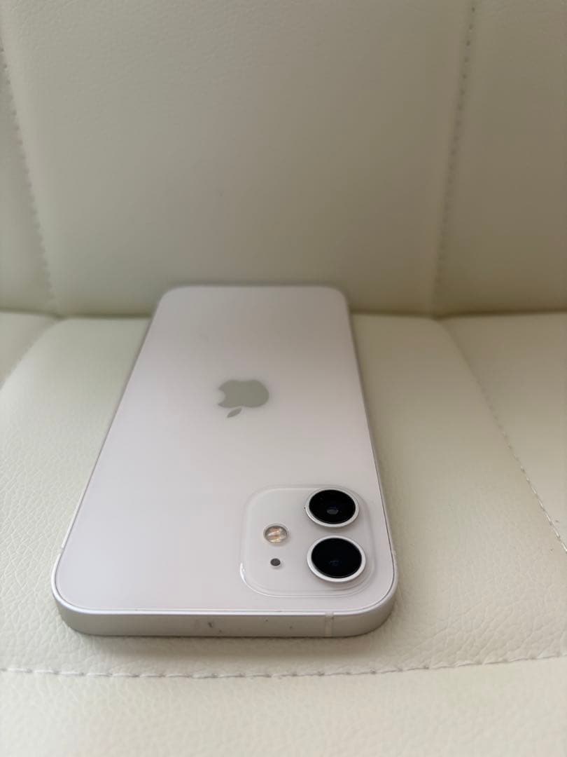 Apple iPhone 12 ホワイト