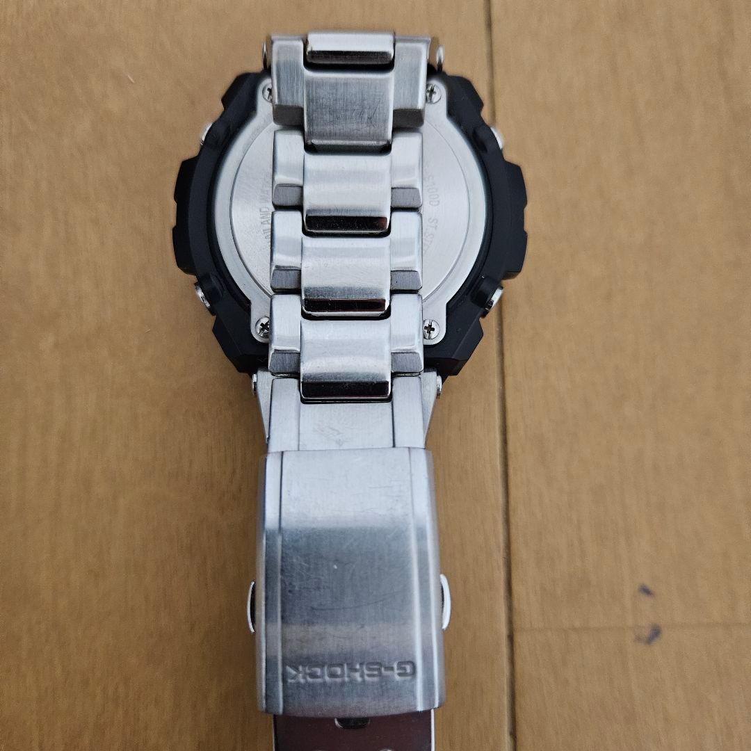 Gショック GST-W100D 電波ソーラー