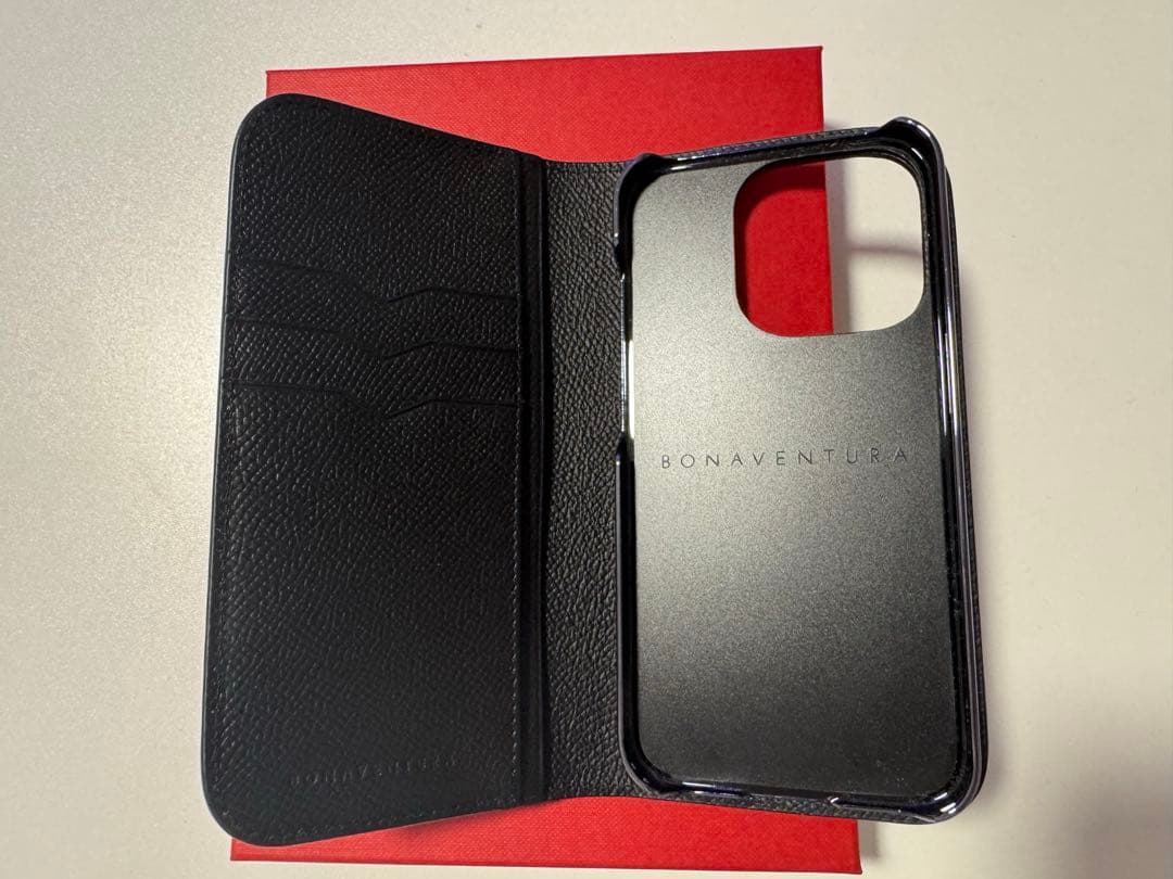 wj1sb【新品未使用】ボナベンチュラiPhone15pro ケース