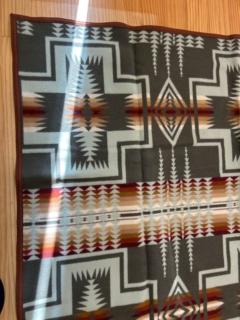 アウトドア寝具 Pendleton Beaver State Indian Blanket