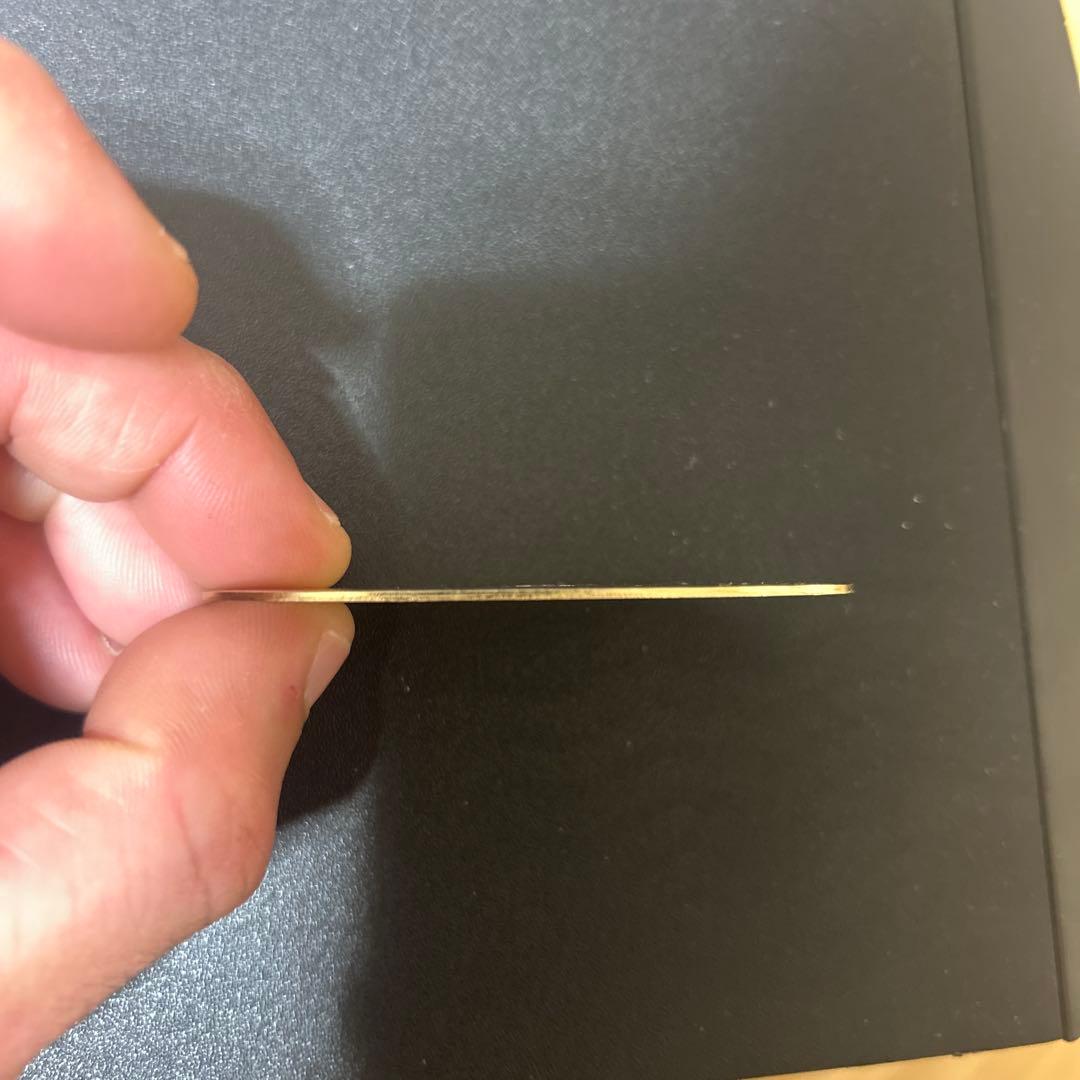 金色模様入りコレクションアイテム 約10cm 22g,21g 2個