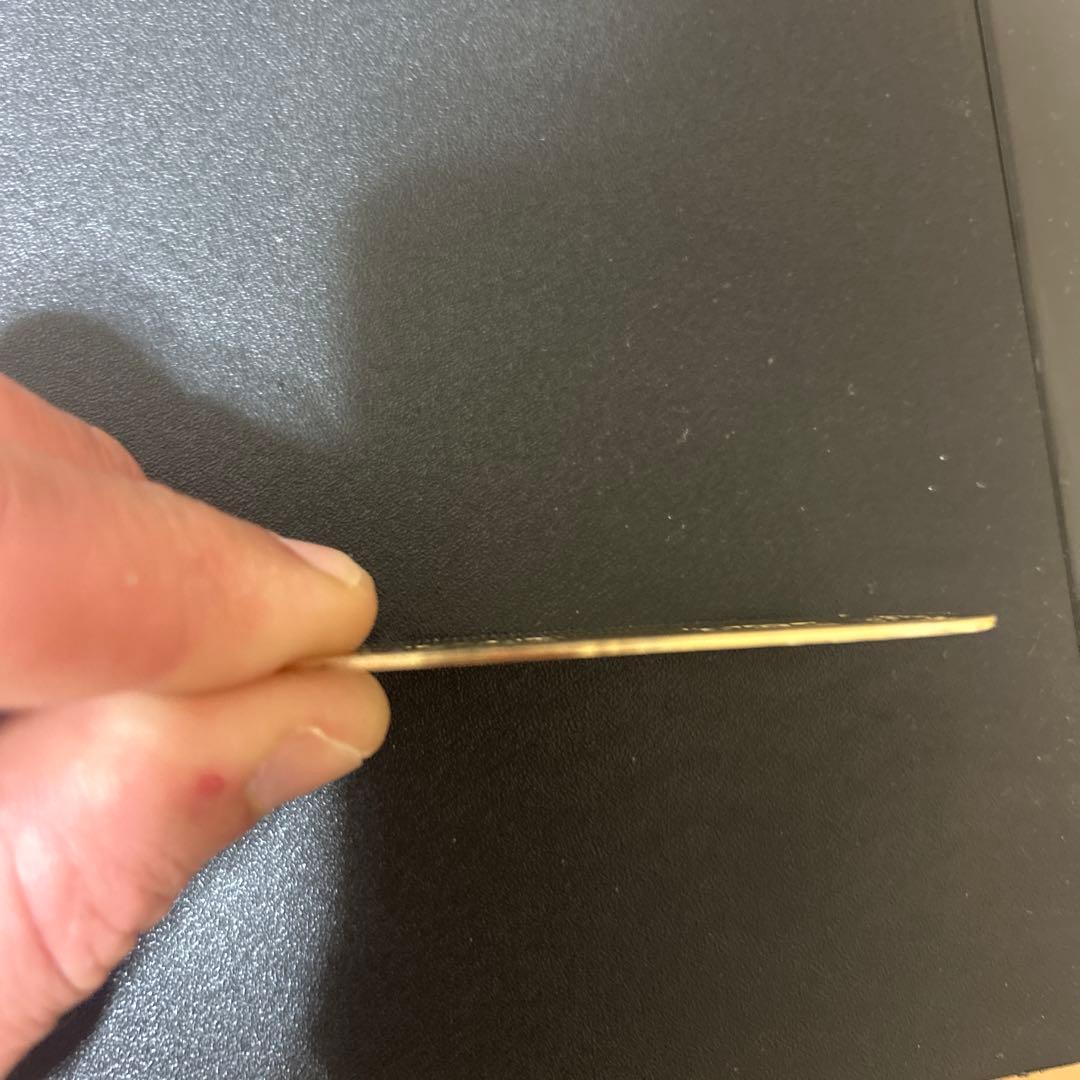 金色模様入りコレクションアイテム 約10cm 22g,21g 2個