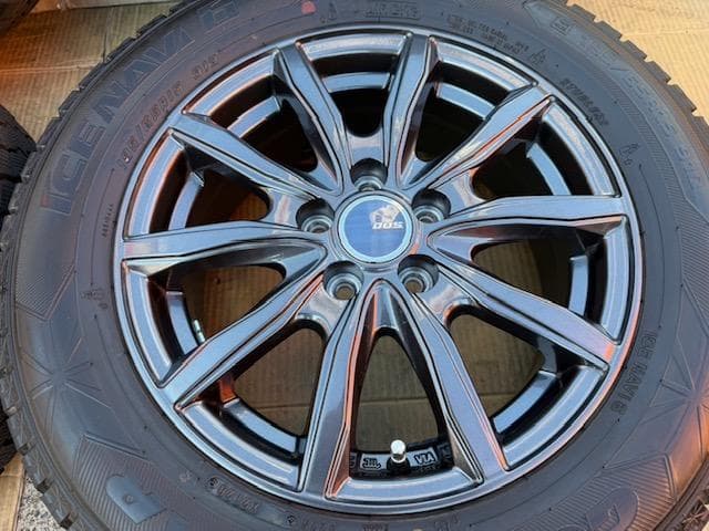 セレナ ノア ヴォクシー スタッドレスタイヤセット 195/65R15 バリ山！