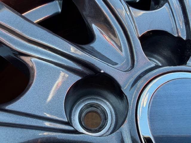 セレナ ノア ヴォクシー スタッドレスタイヤセット 195/65R15 バリ山！