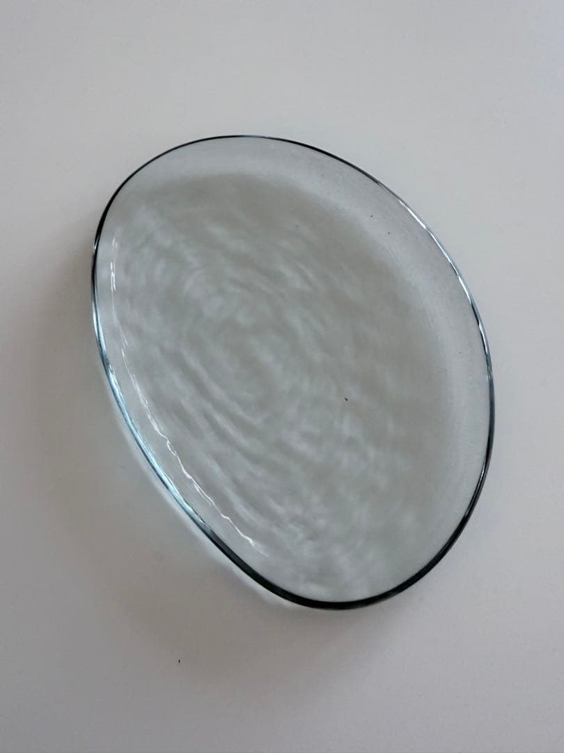 wa/terのオーバルガラスプレート