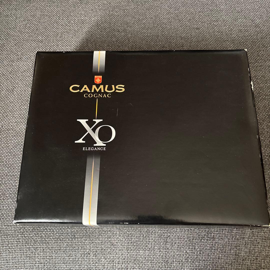 ◎CAMUS カミュコニャックXO エレガンス ブランデーグラス2個付き 箱入り