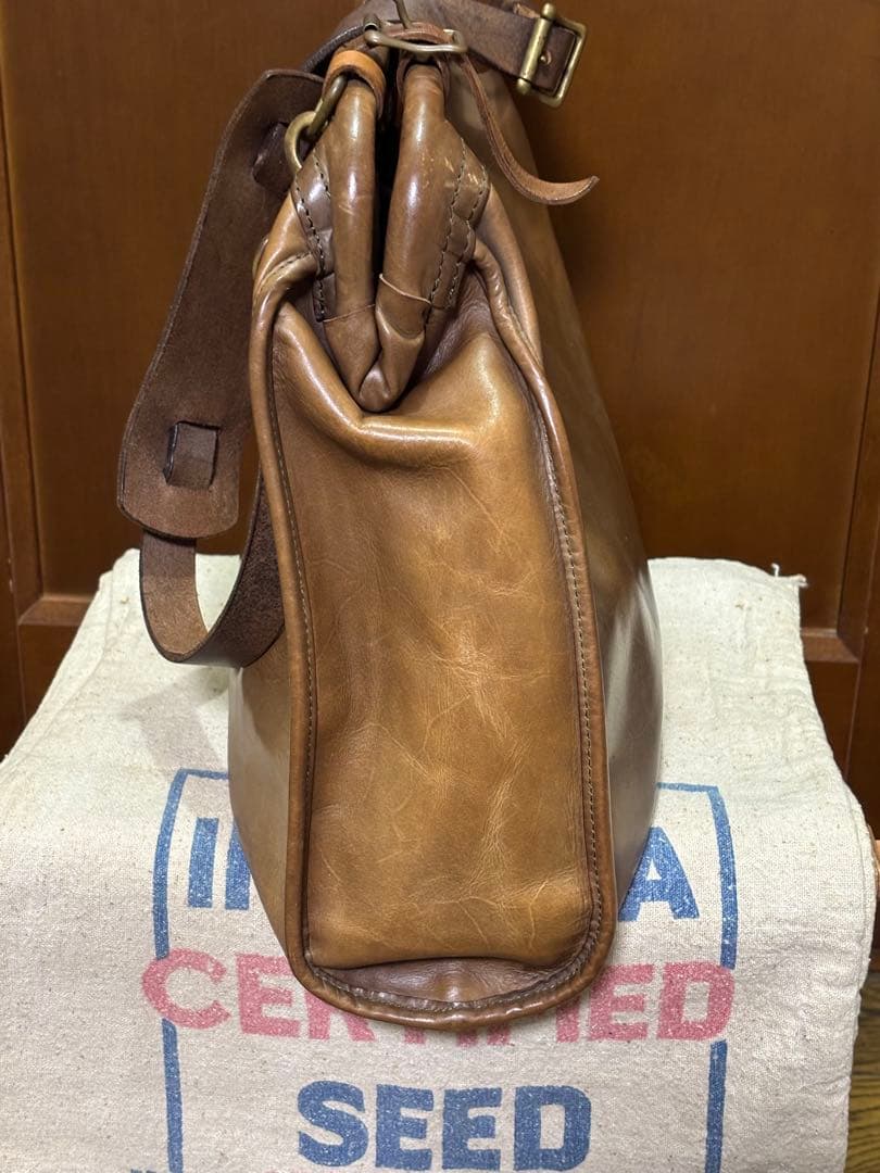 vasco/ヴァスコ/メールバッグ