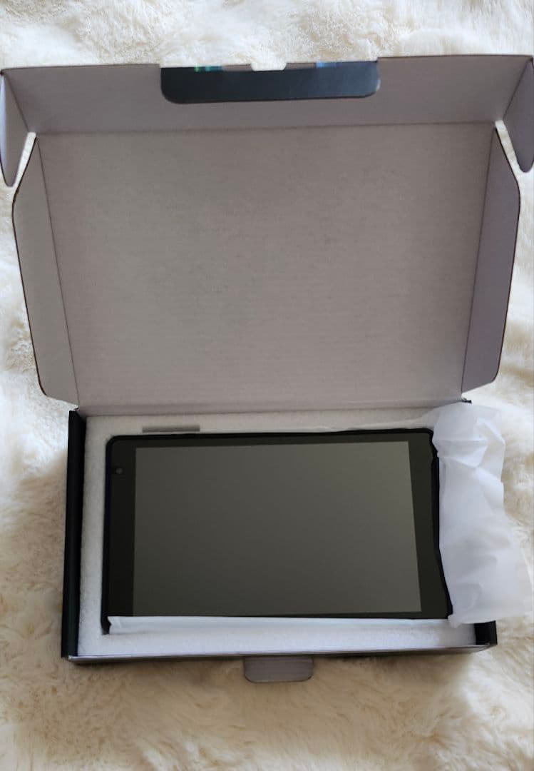 【送料無料】山善 QA15-80タブレット 8インチ Android15