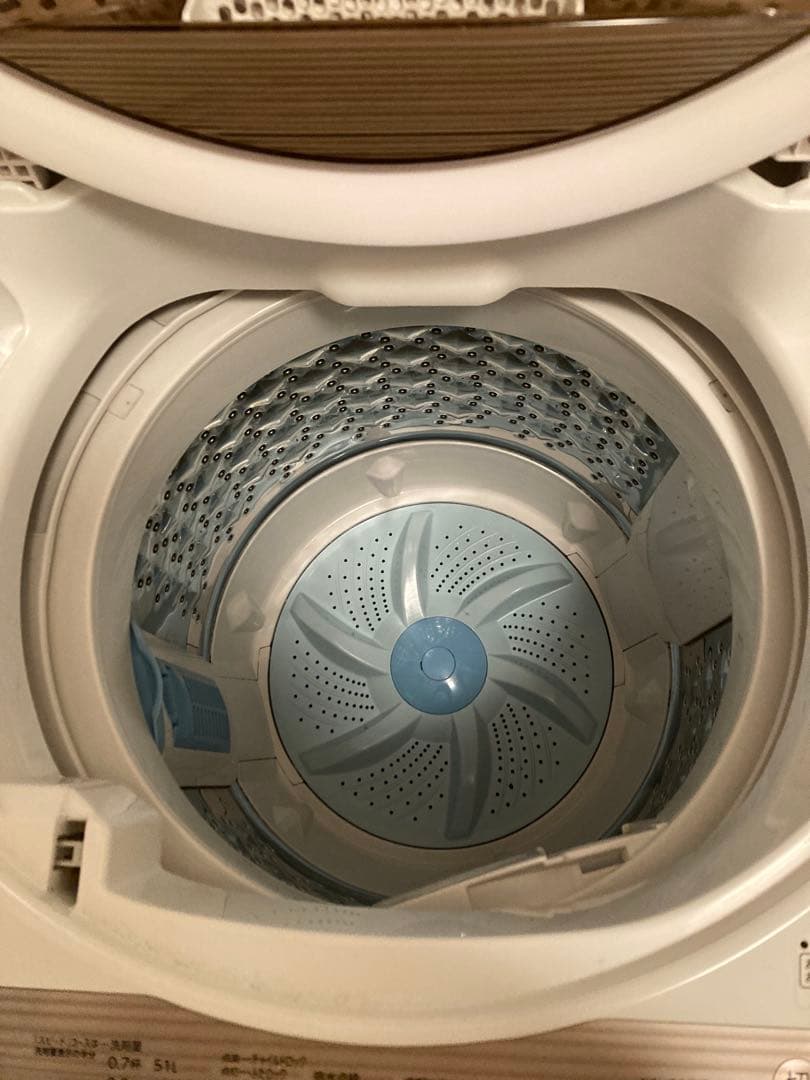 TOSHIBA 縦型洗濯機 容量6kg(送料込み)