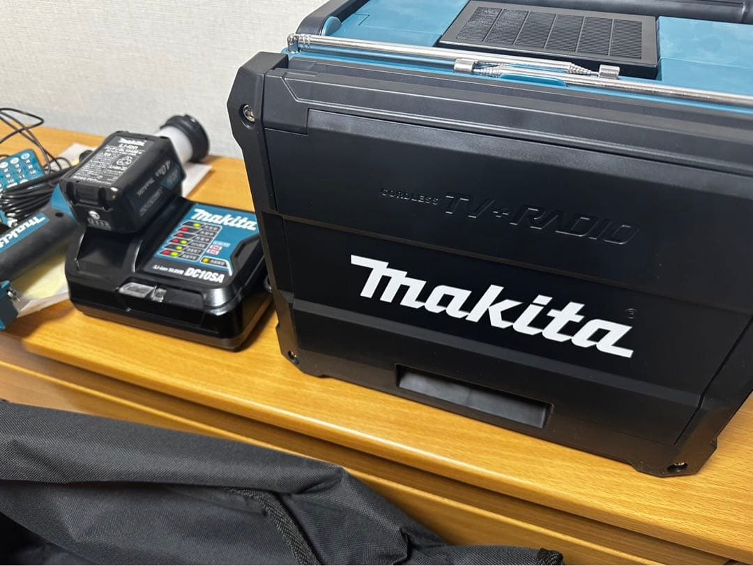 【美品】Makita 防災用コンボキットCK1010