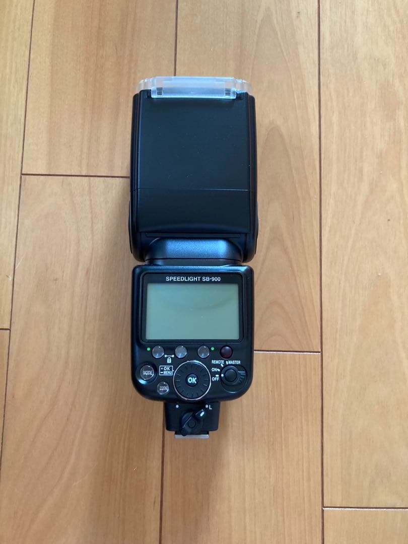 Nikon スピードライト SB-900