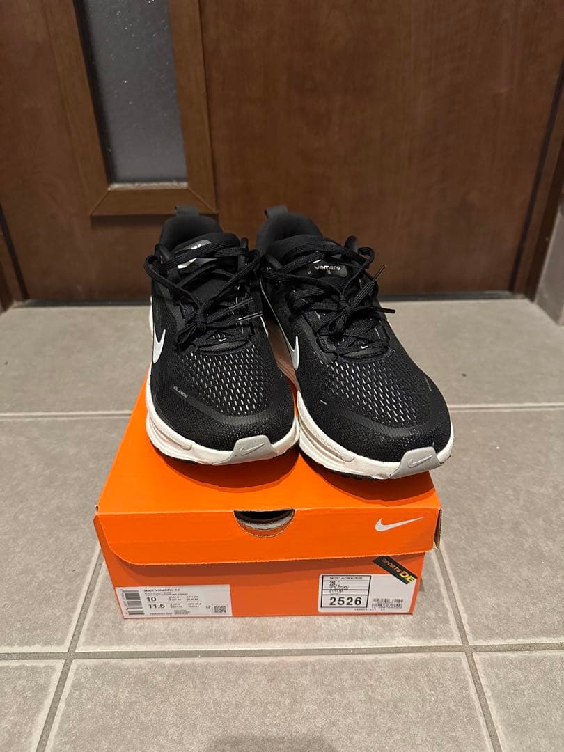 Nike Vomero 18 ナイキ　ボメロ18 28cm ランニングシューズ