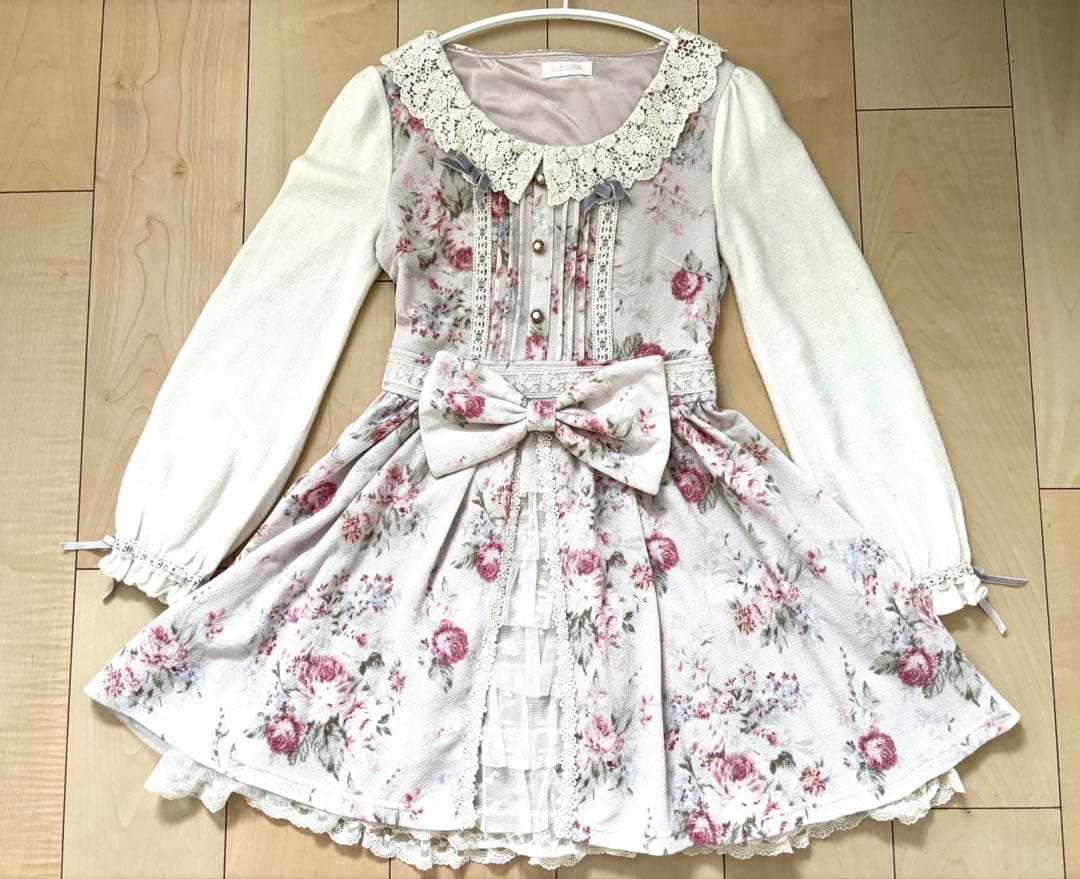 リズリサ　ビッグリボン付き　レース襟　薔薇　花柄　長袖ワンピ