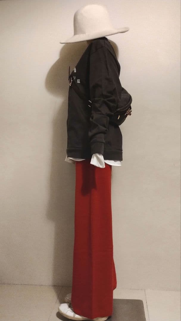 SAKURA様 C6934 A.P.Cプルオーバー×ニットパンツコーデ