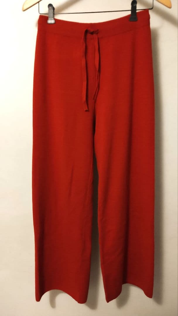 SAKURA様 C6934 A.P.Cプルオーバー×ニットパンツコーデ