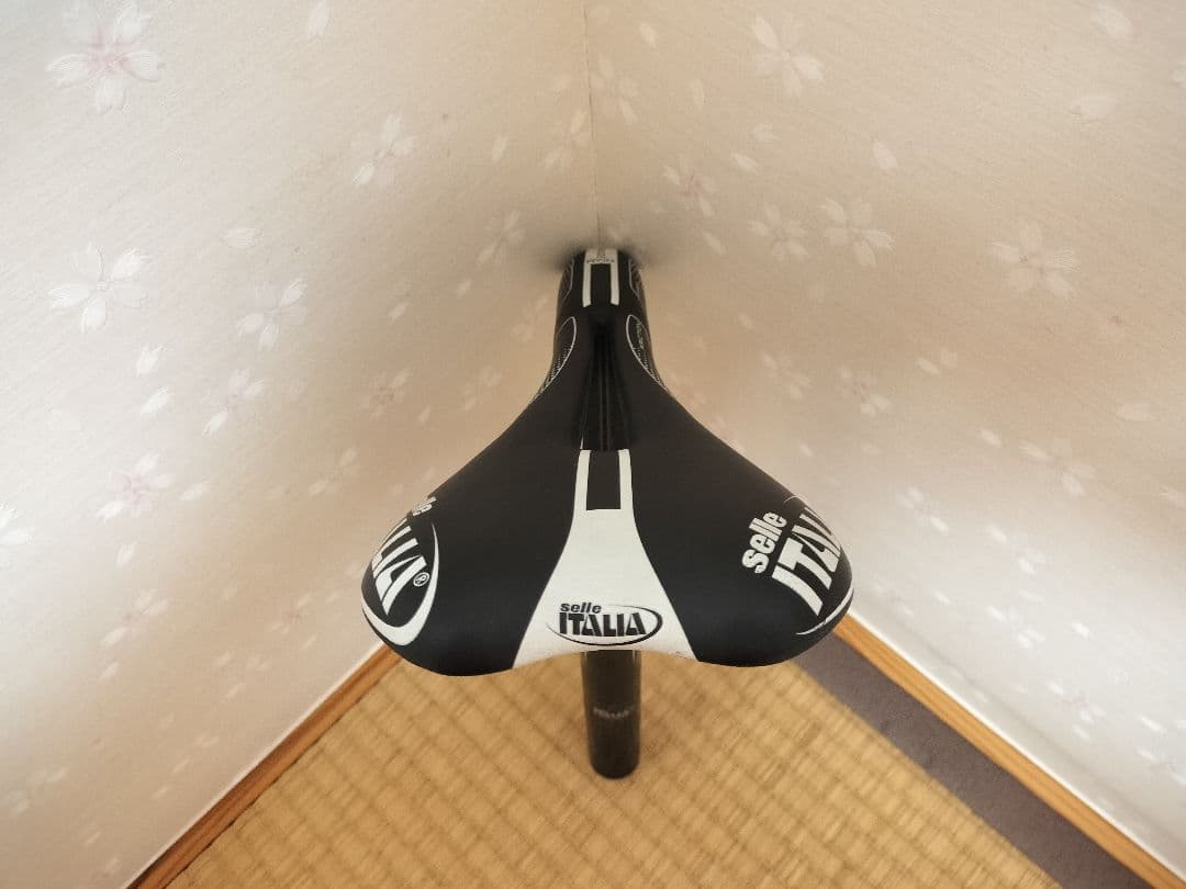 selle ITALIA SLR モノリンク サドル＆シートポスト セット