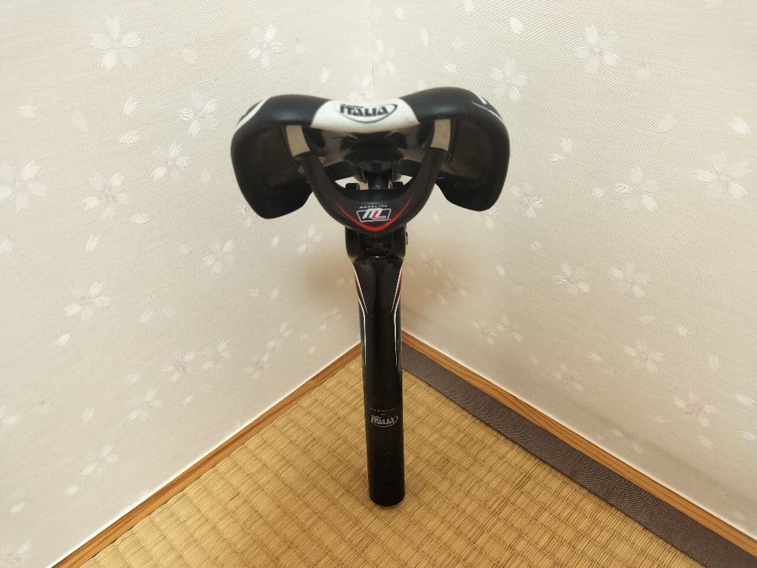 selle ITALIA SLR モノリンク サドル＆シートポスト セット