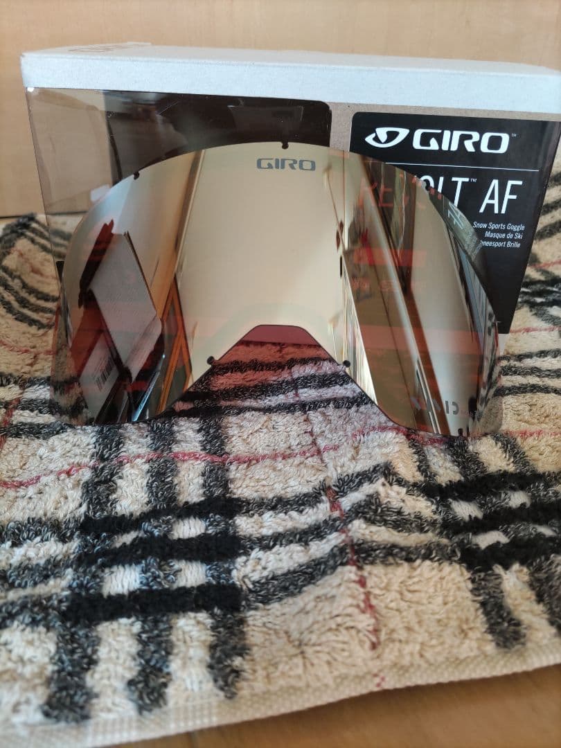GIRO REVOLT ゴーグル スペアレンズ付　晴天〜ナイター迄OK スキー