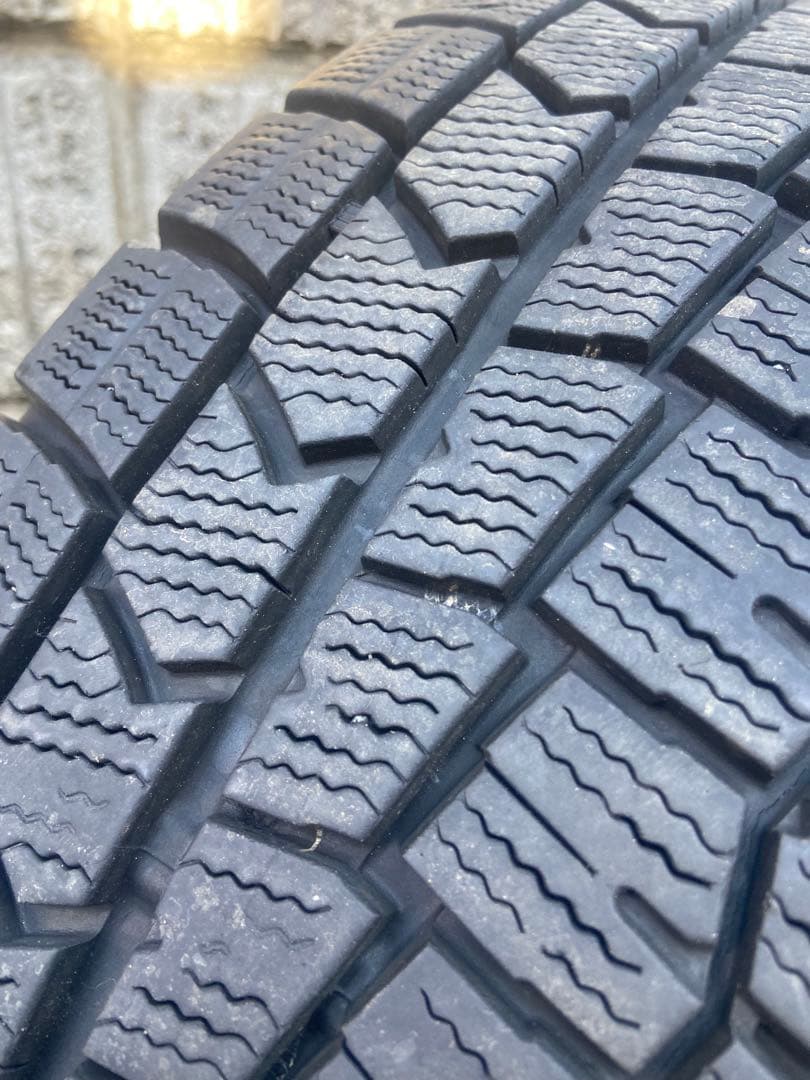 プリウス20 ウィンターマックス02 195/65/15 4本セット