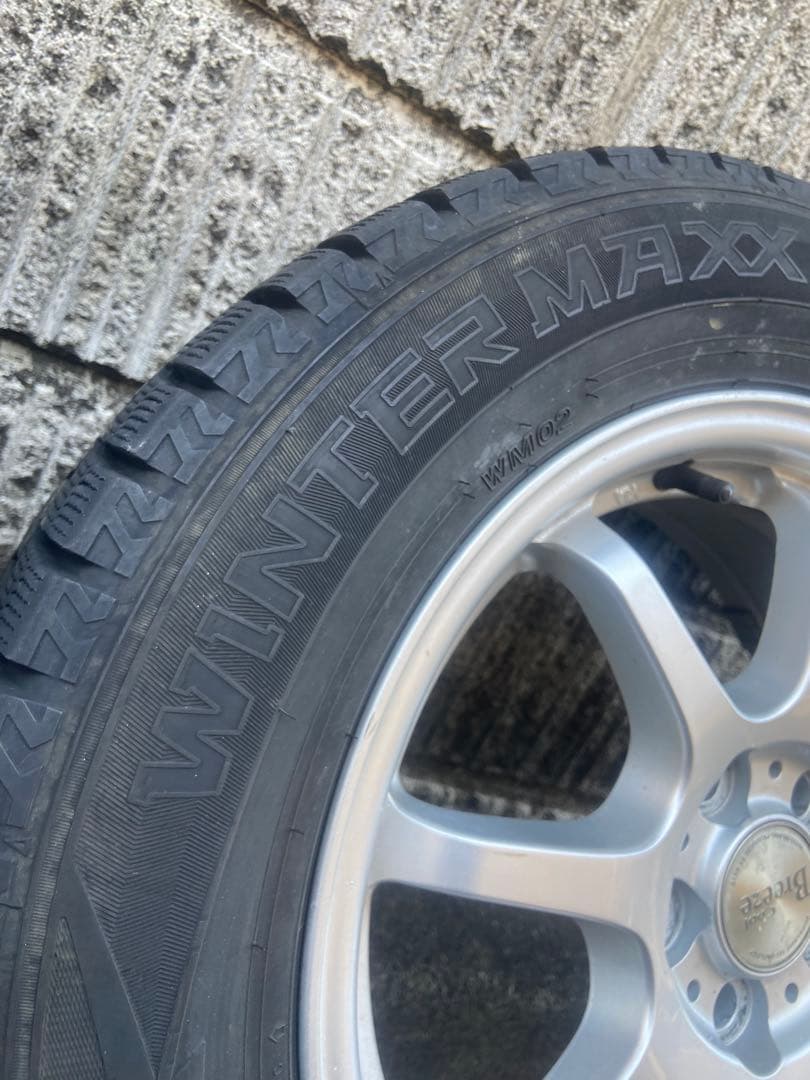 プリウス20 ウィンターマックス02 195/65/15 4本セット