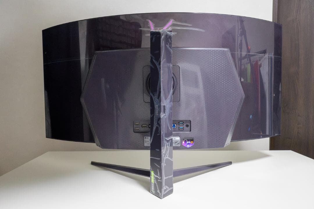 LG 44.5インチ800R湾曲ゲーミングOLEDモニター 45GR95QE-B