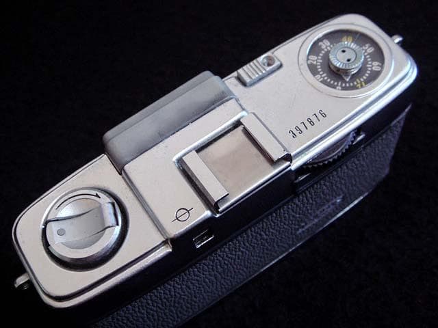 379876 撮影可 オリンパス ペン 初期 両耳 olympus pen