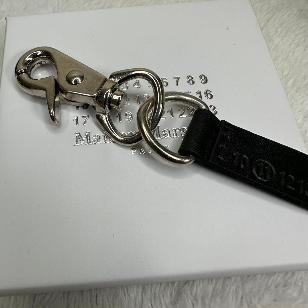 メゾンマルジェラMaison Margiela キーホルダー キーリング MM6