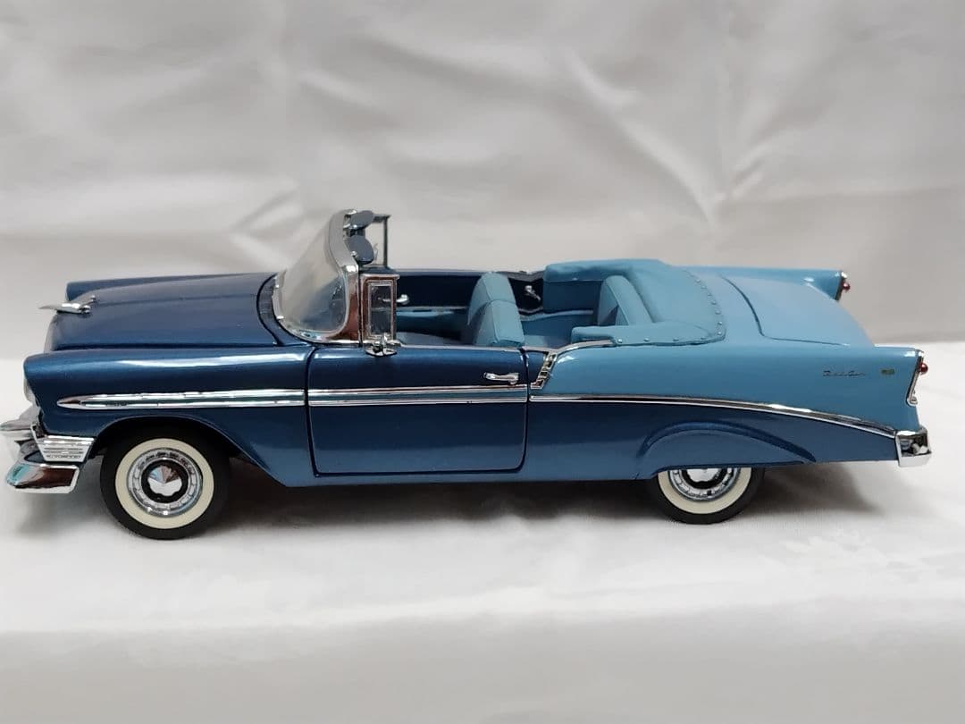 フランクリンミント　1956シボレー　ベルエアー　リミテッドエディション1:24